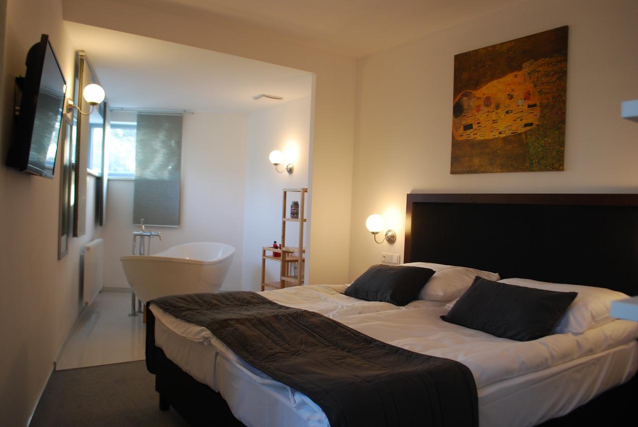 Hotel Koruna Chlumec nad Cidlinou Room photo
